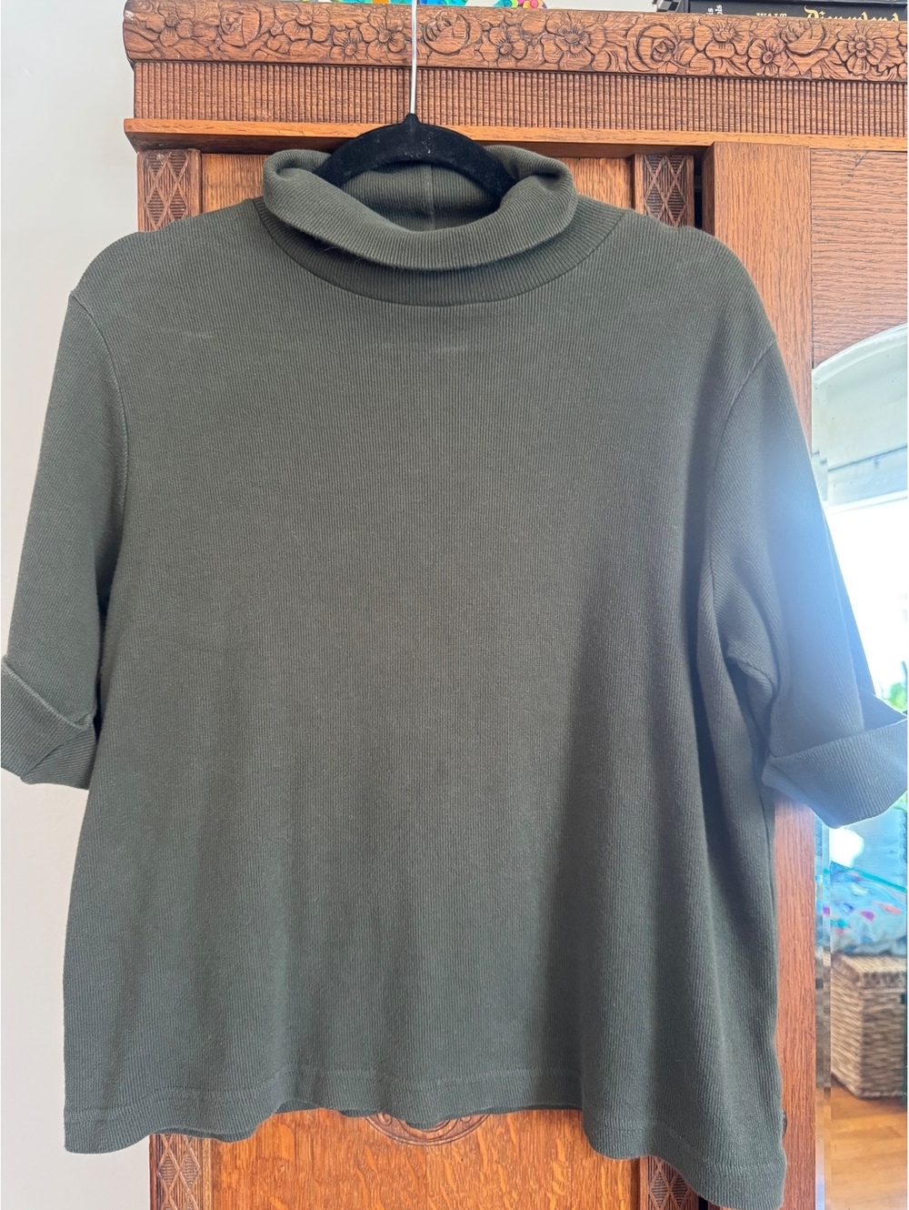 Vintage Route 66 Women's Olive Green Stretch Turtleneck Sweater, Size Large